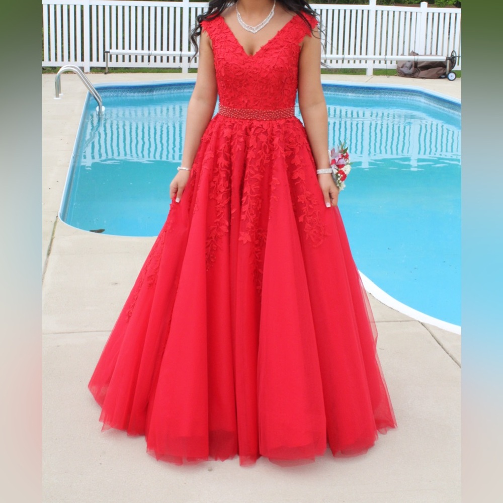 Sherri Hill Prom Dress, Size 2